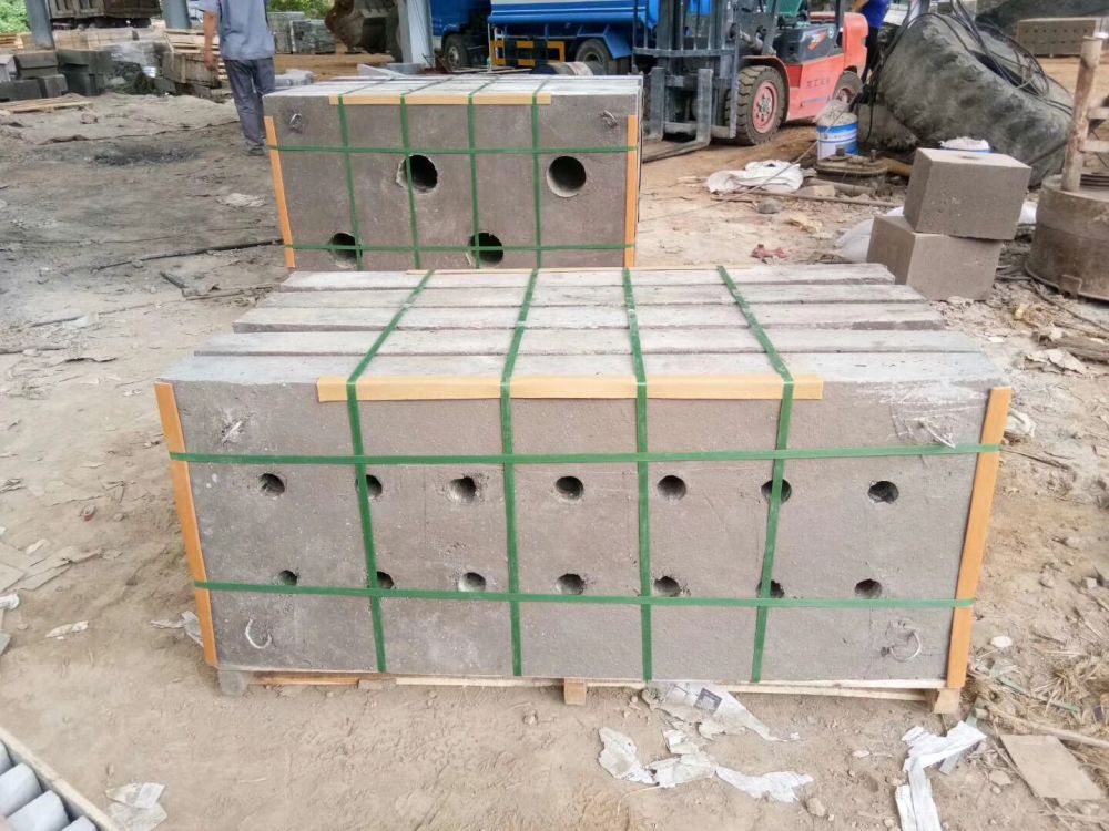 澆注料預(yù)制塊